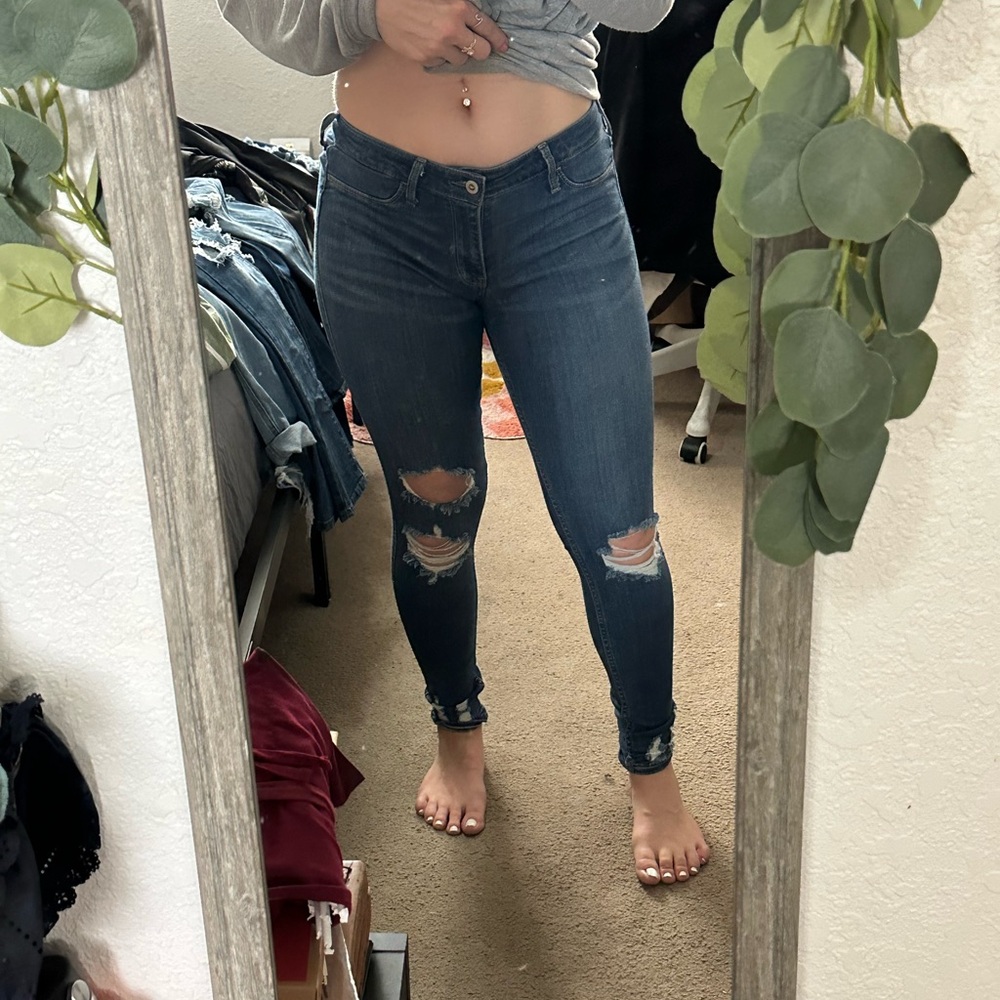Women's Distressed Blue Jeans